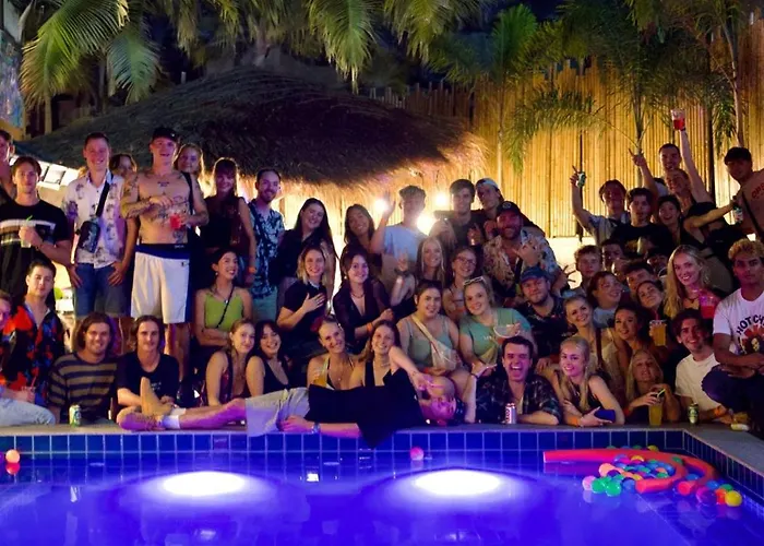 Revolution Chiang Mai - Old TownHostel